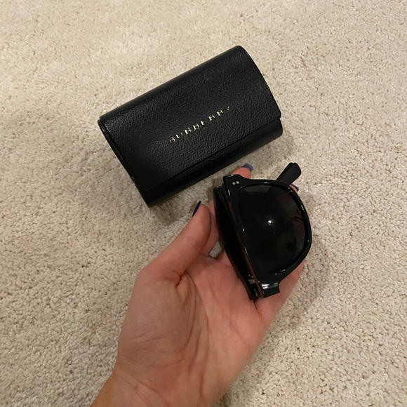 Burberry black sunglasses with case main image 5